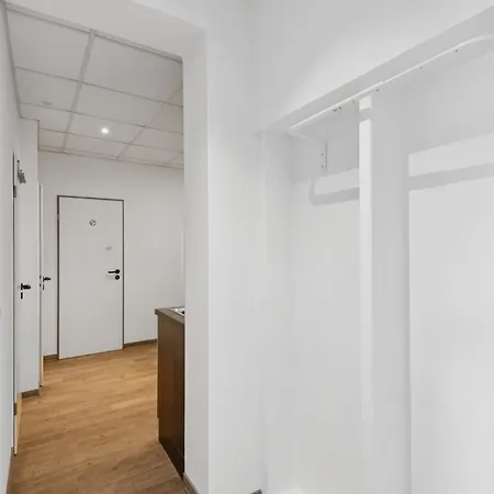 Worker Place Bedburg Apartment Hau