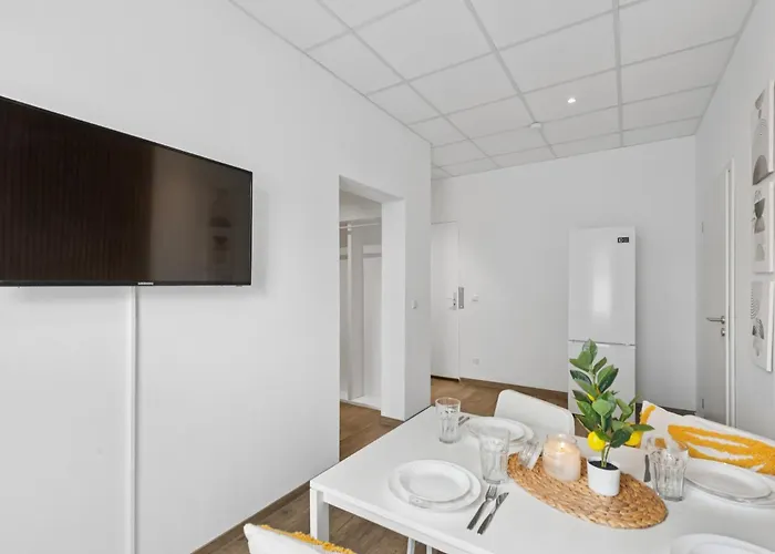 Worker Place Bedburg Апартаменты *